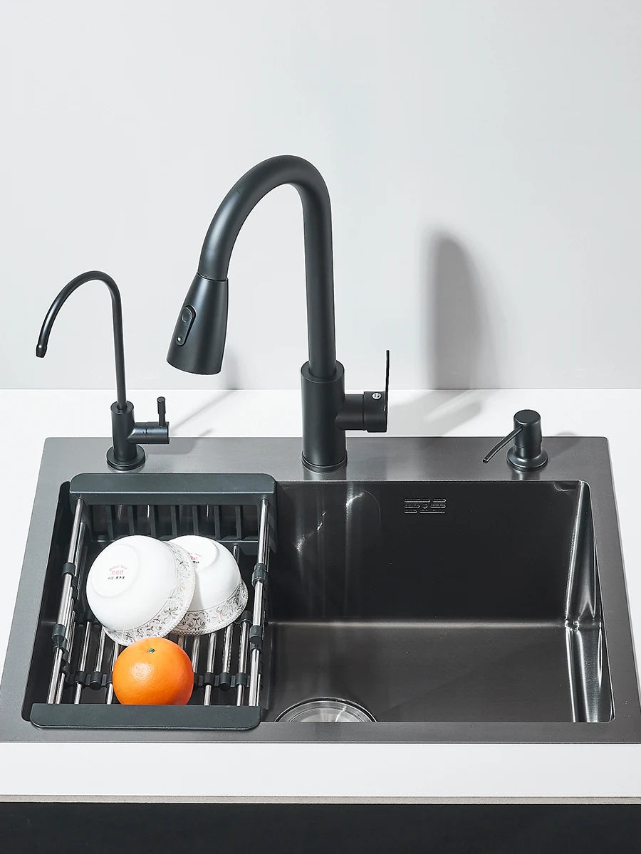 Quyanre Stainless Steel Kitchen Sink With Retractable Faucet And Soap Dispenser