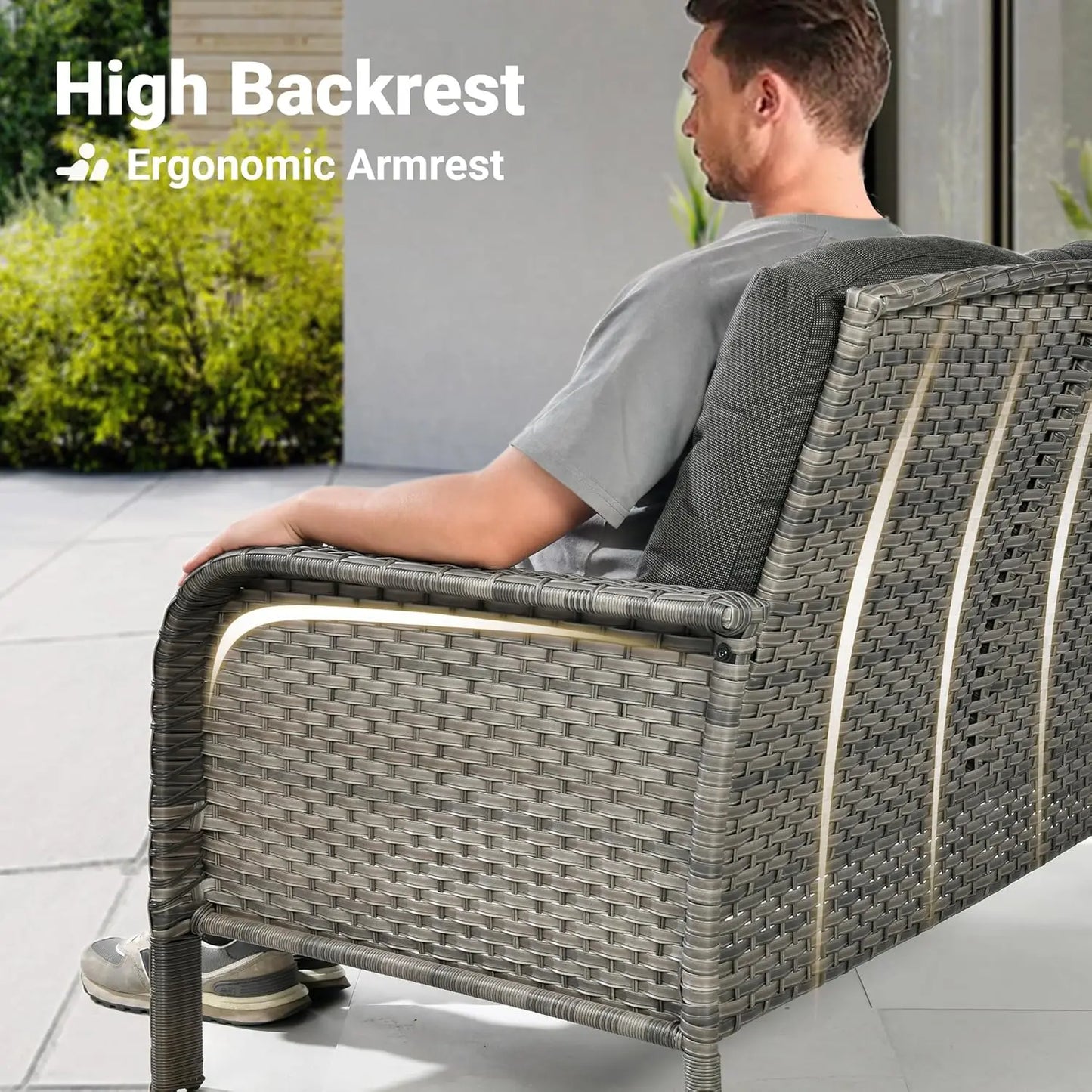 Guangbai Outdoor Wicker Patio Furniture Set With Cushioned Chairs